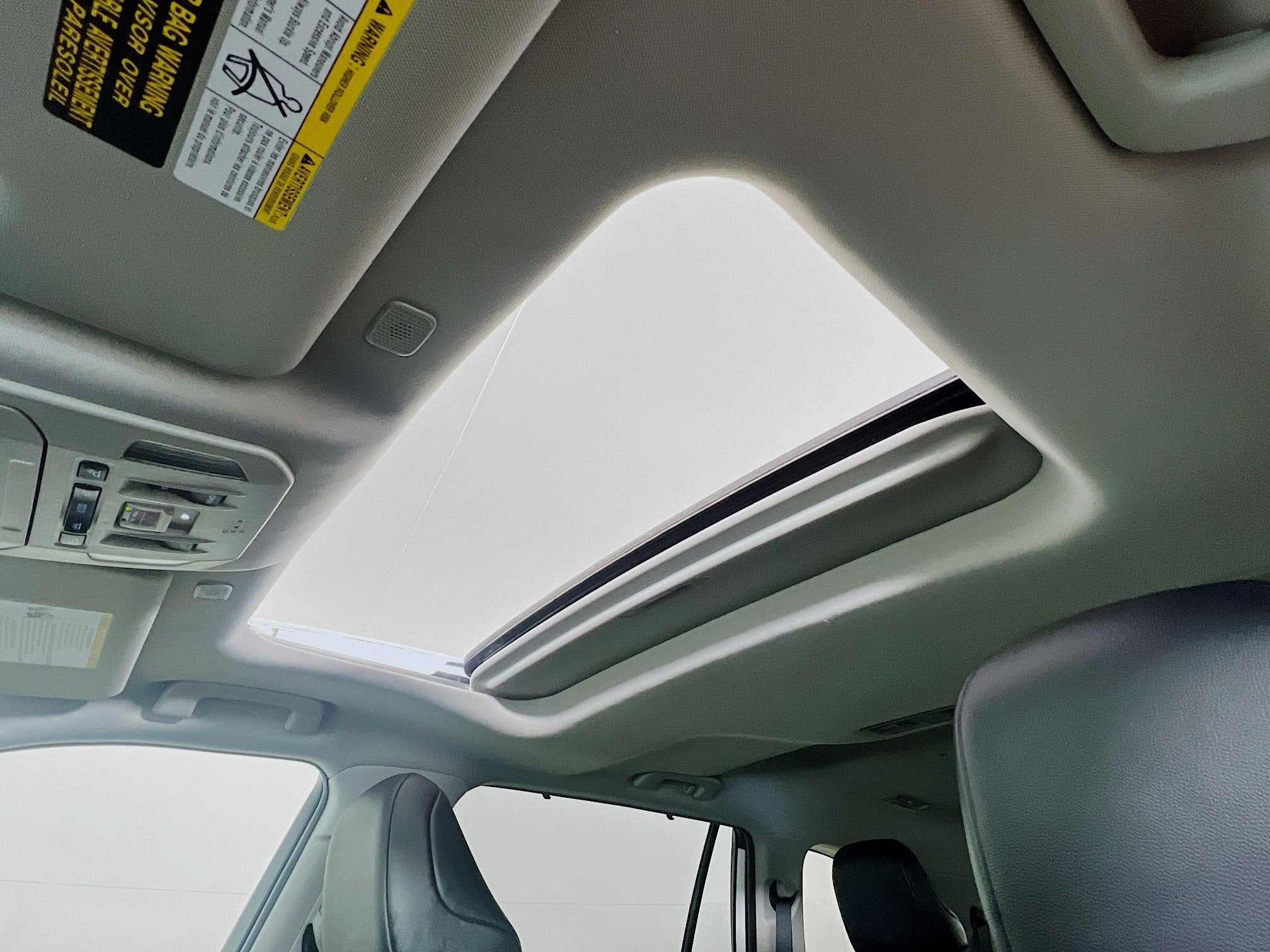 2023 Toyota Highlander Base