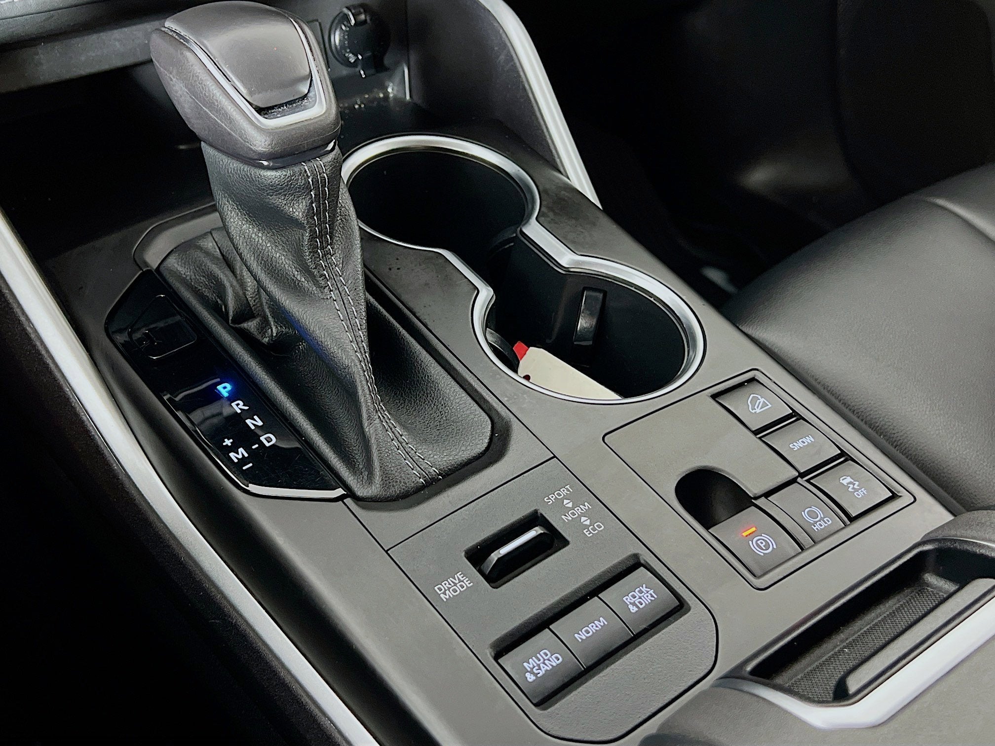 2023 Toyota Highlander Base