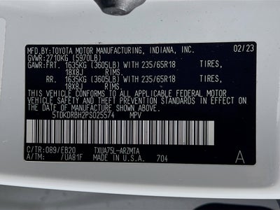 2023 Toyota Highlander Base