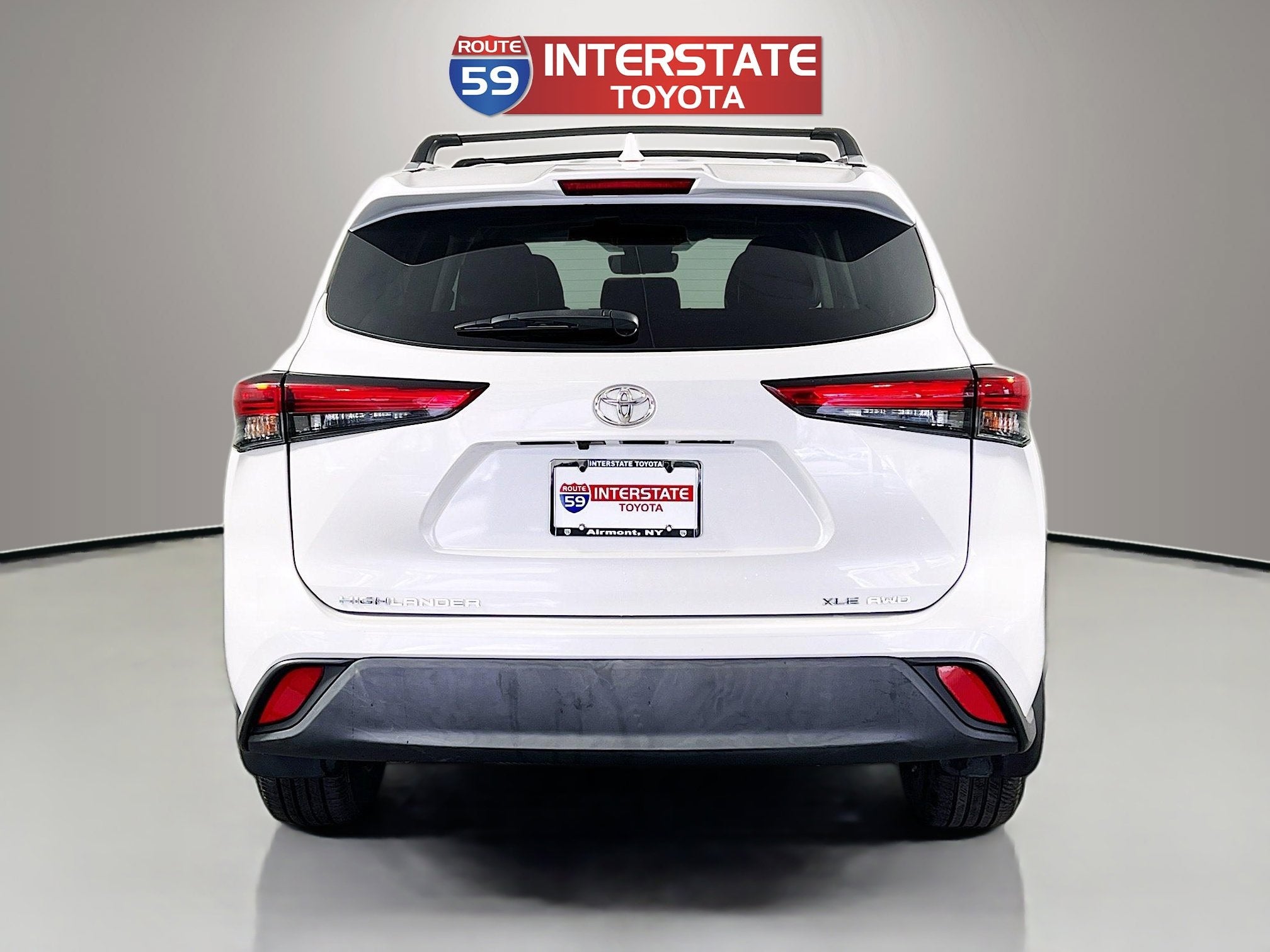 2023 Toyota Highlander Base