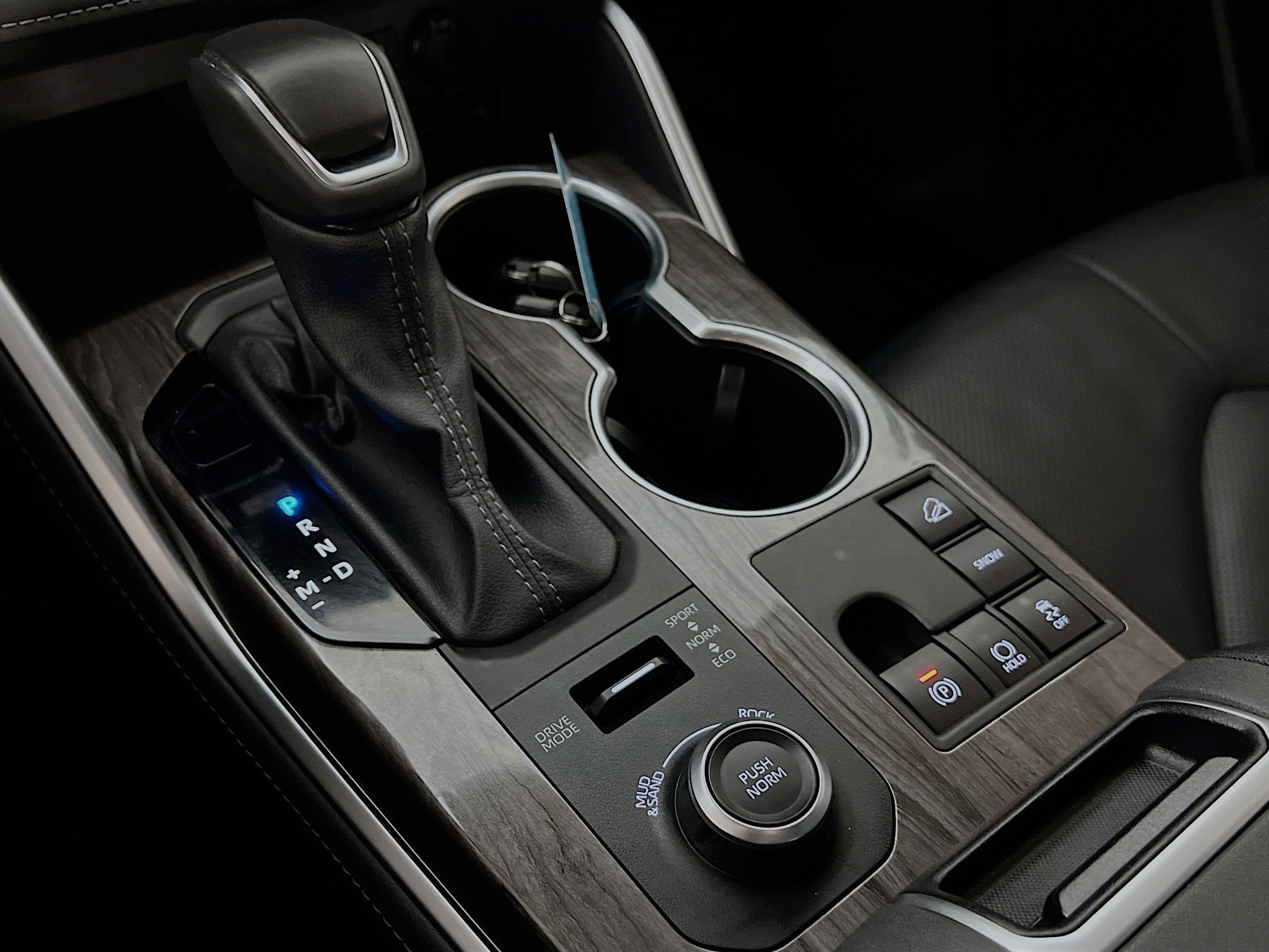 2024 Toyota Highlander Platinum