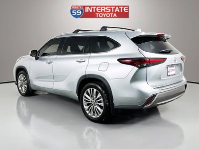2024 Toyota Highlander Platinum