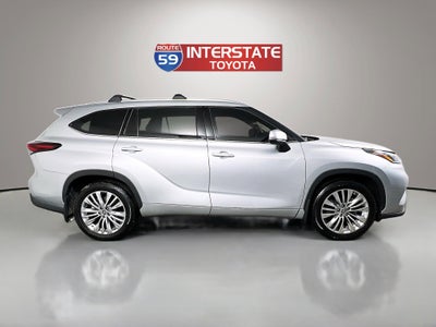 2024 Toyota Highlander Platinum