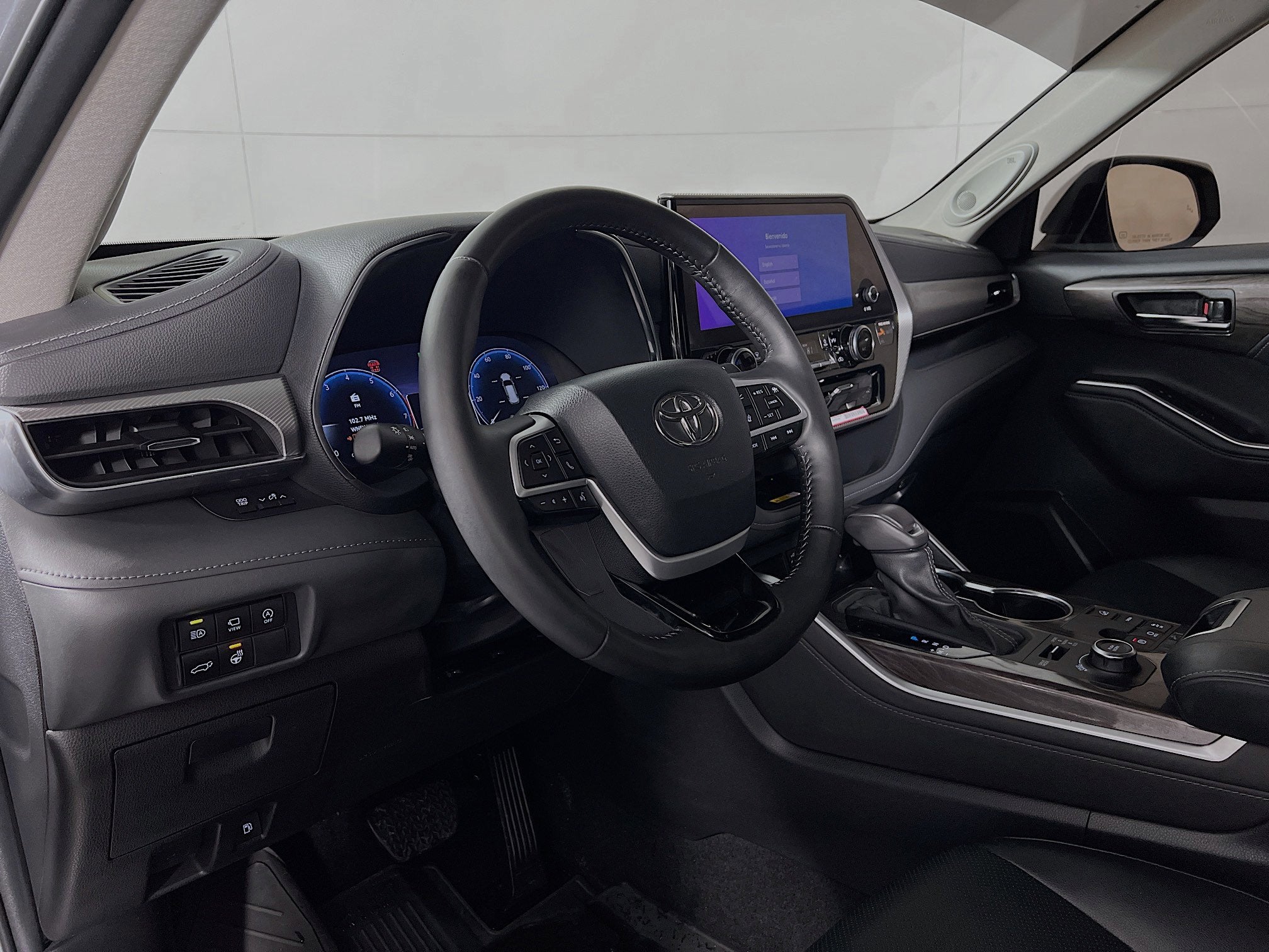 2024 Toyota Highlander Platinum