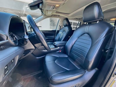 2024 Toyota Highlander Base