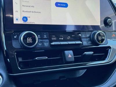 2024 Toyota Highlander Base
