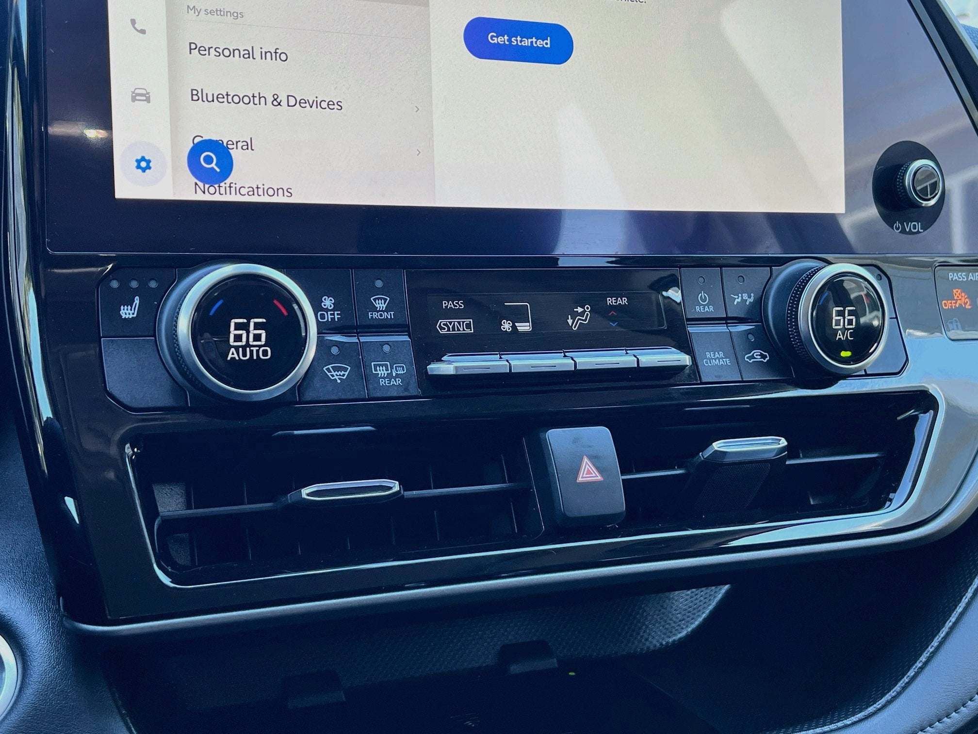 2024 Toyota Highlander Base
