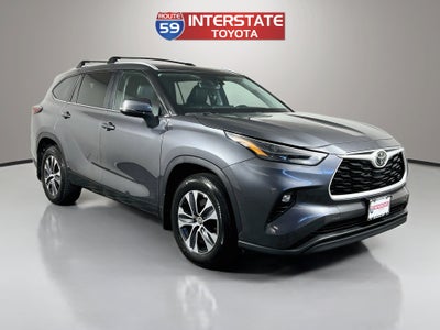2024 Toyota Highlander Base