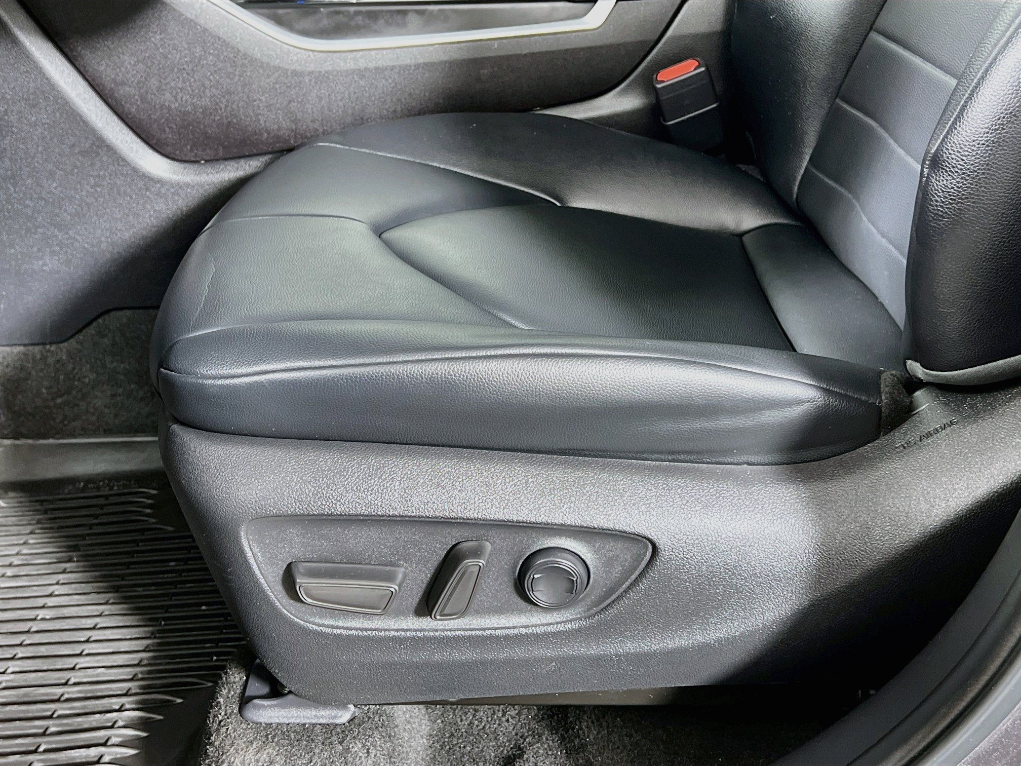 2024 Toyota Highlander Base