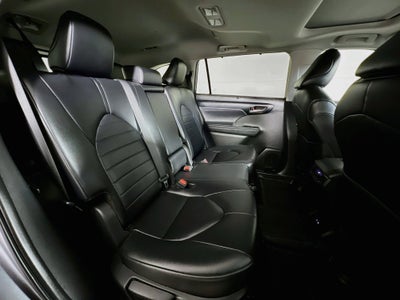 2024 Toyota Highlander Base