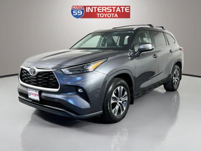 2024 Toyota Highlander Base