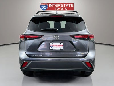 2024 Toyota Highlander Base