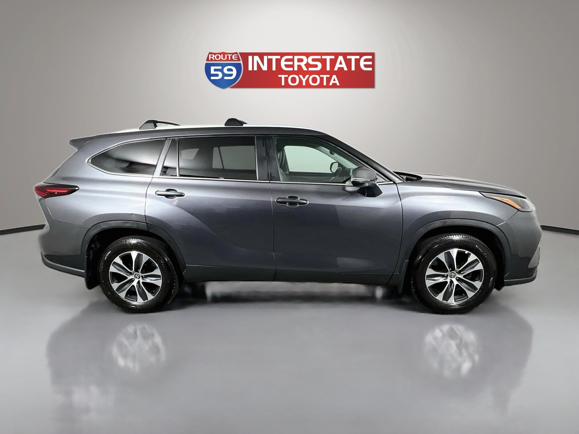 2024 Toyota Highlander Base