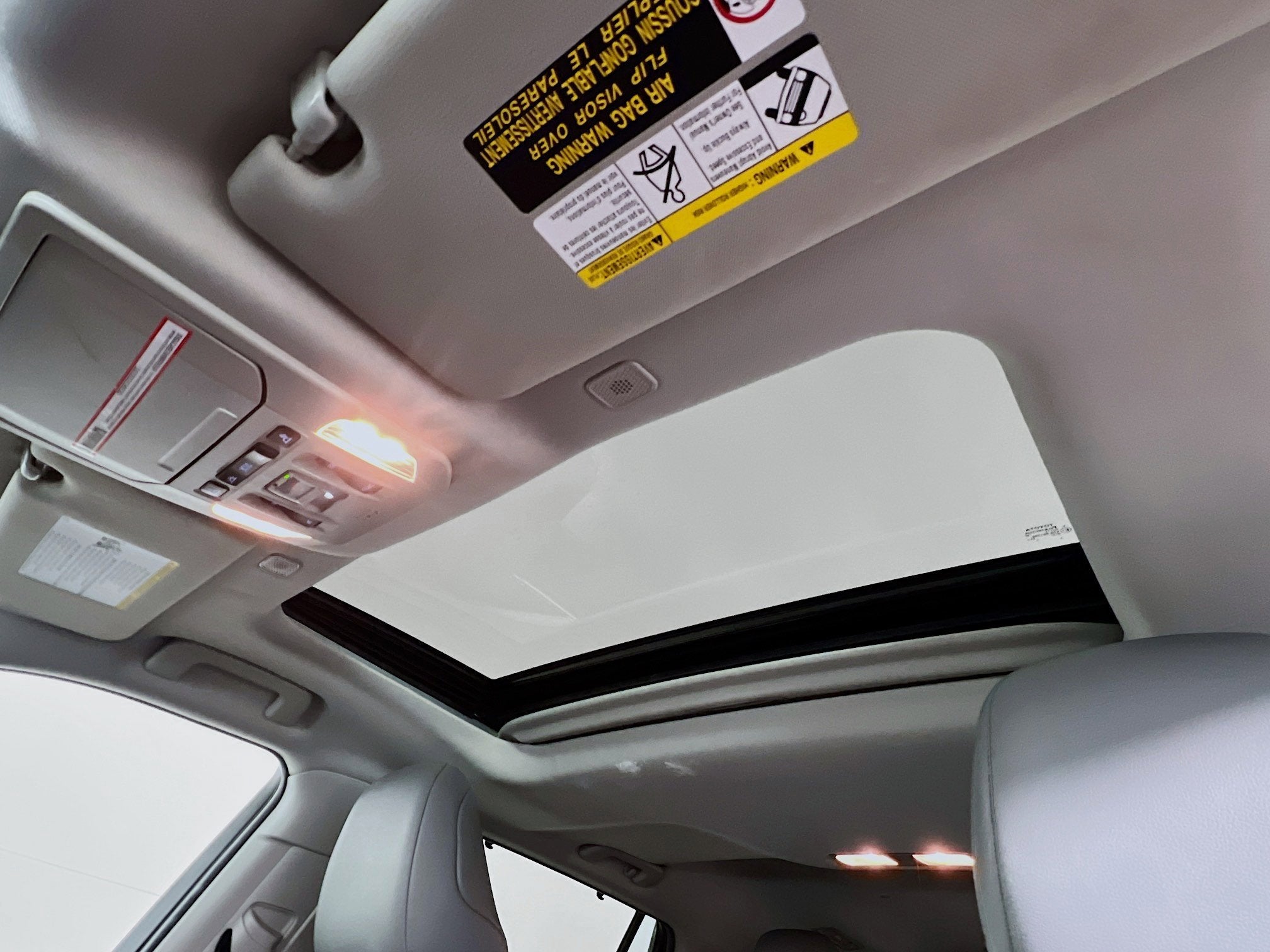 2023 Toyota Highlander Base