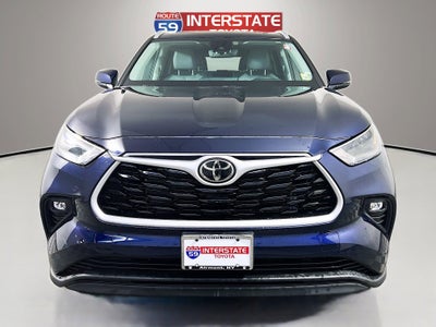 2023 Toyota Highlander Base