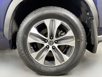 2023 Toyota Highlander Base