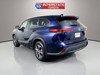 2023 Toyota Highlander Base