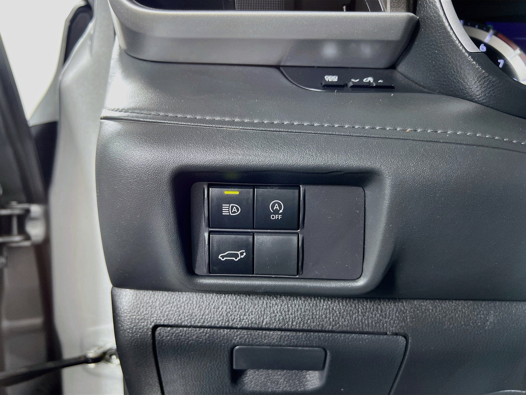 2023 Toyota Highlander Base