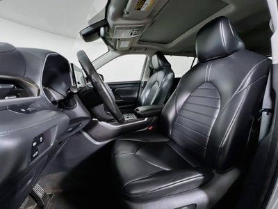 2023 Toyota Highlander Base