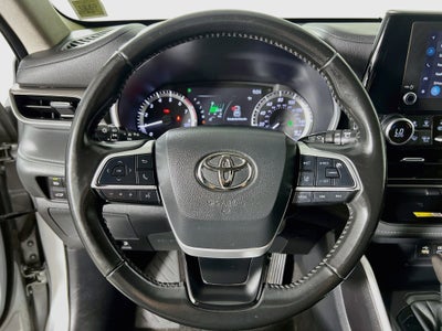 2023 Toyota Highlander Base