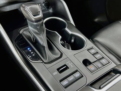 2023 Toyota Highlander Base