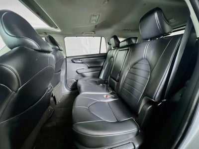 2023 Toyota Highlander Base