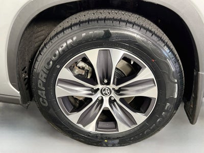 2023 Toyota Highlander Base