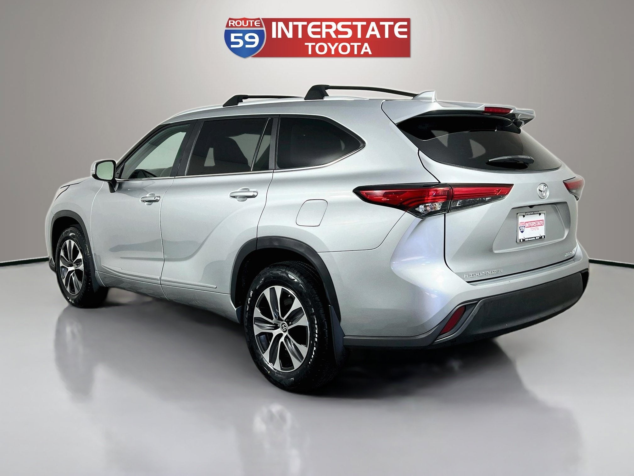 2023 Toyota Highlander Base