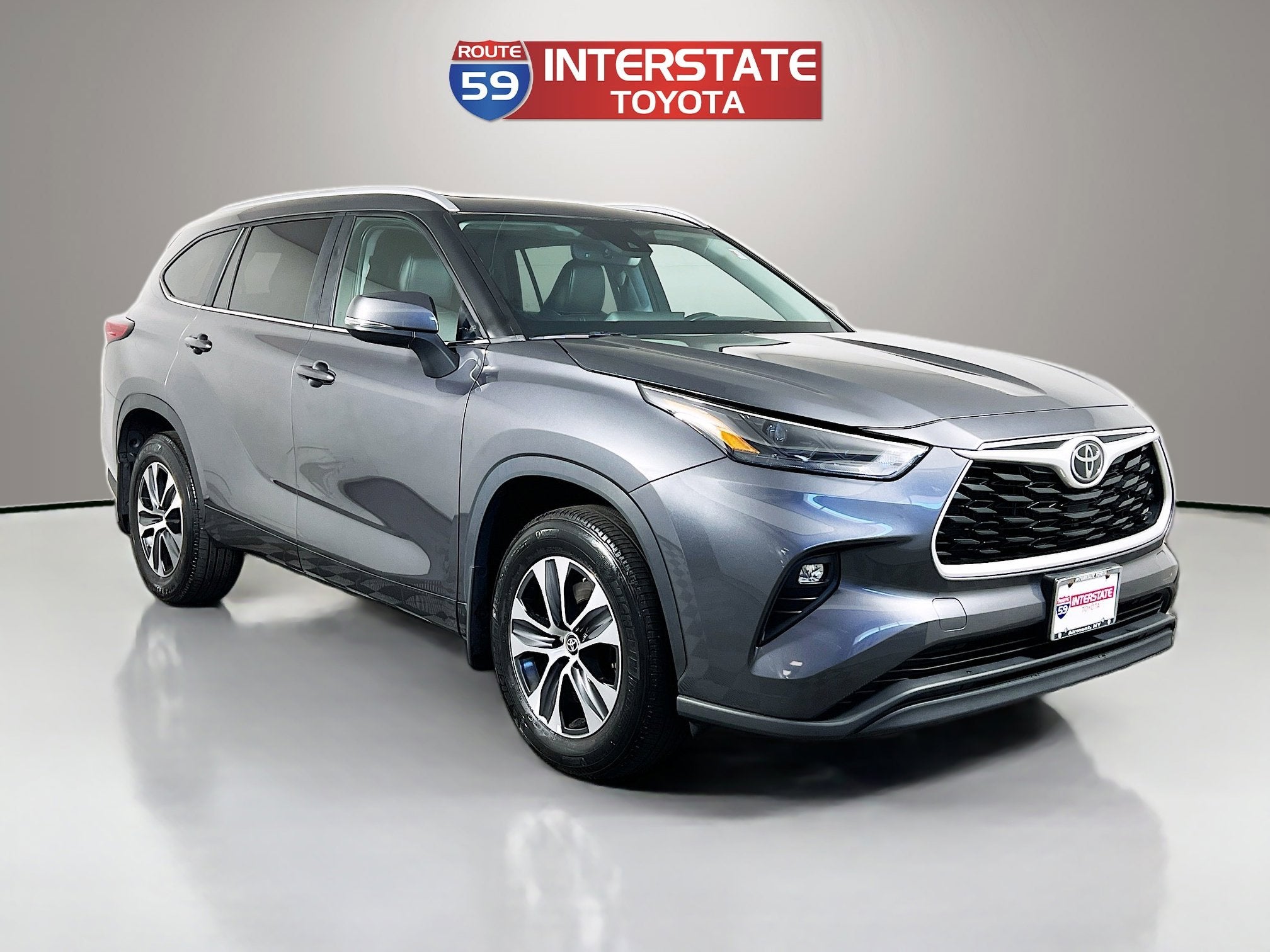 2023 Toyota Highlander Base