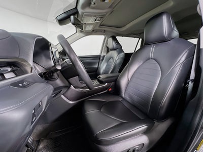 2023 Toyota Highlander Base
