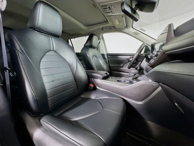 2023 Toyota Highlander Base