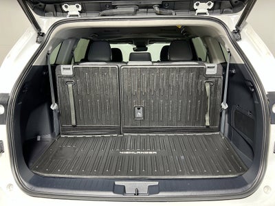 2023 Toyota Highlander Base