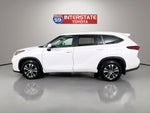 2023 Toyota Highlander Base