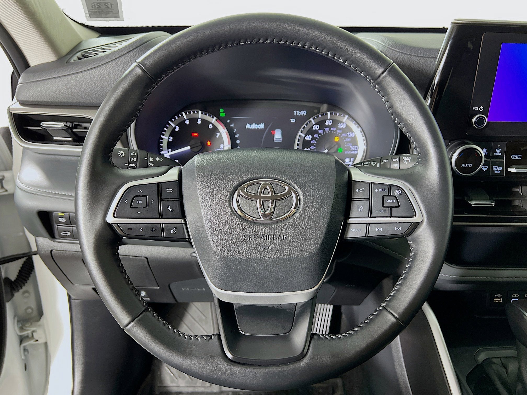 2025 Toyota Highlander Base