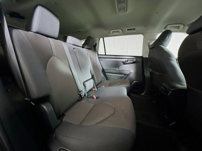 2025 Toyota Highlander Base