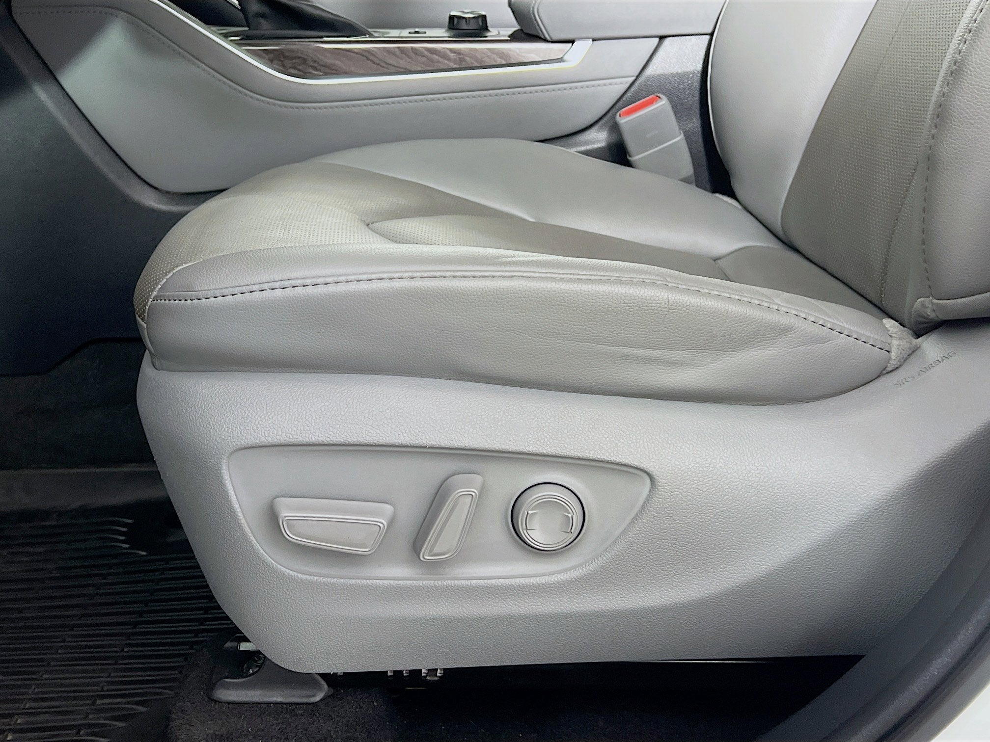 2023 Toyota Highlander Base