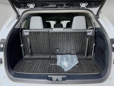 2023 Toyota Highlander Base