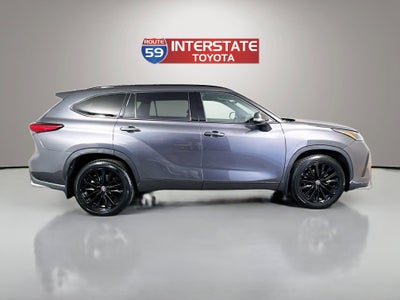 2023 Toyota Highlander XSE