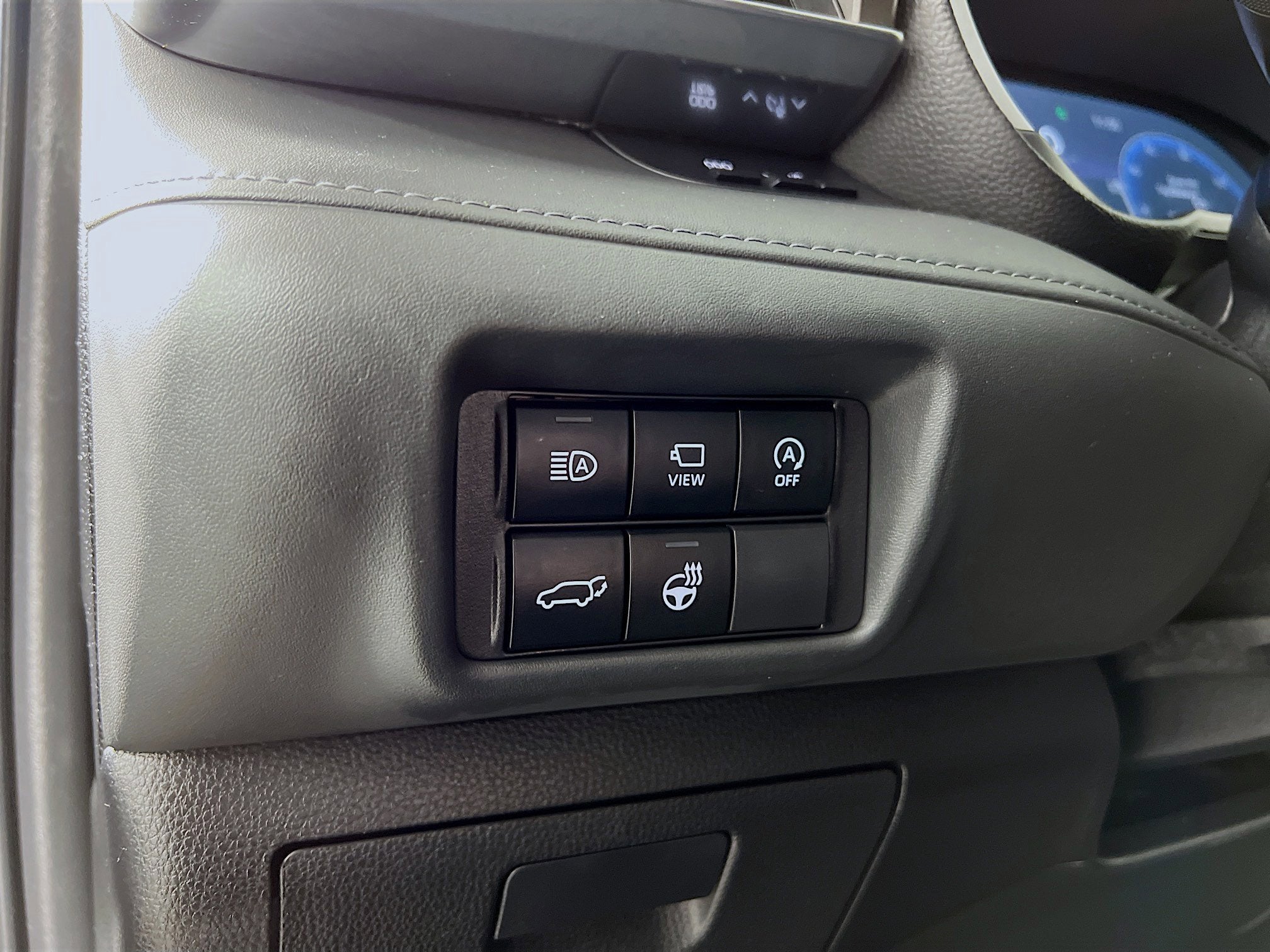 2023 Toyota Highlander Base