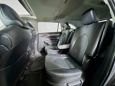 2023 Toyota Highlander Base