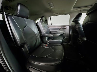 2023 Toyota Highlander Base