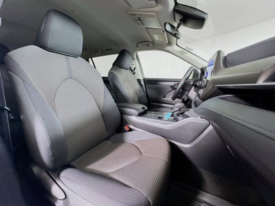 2025 Toyota Highlander Base