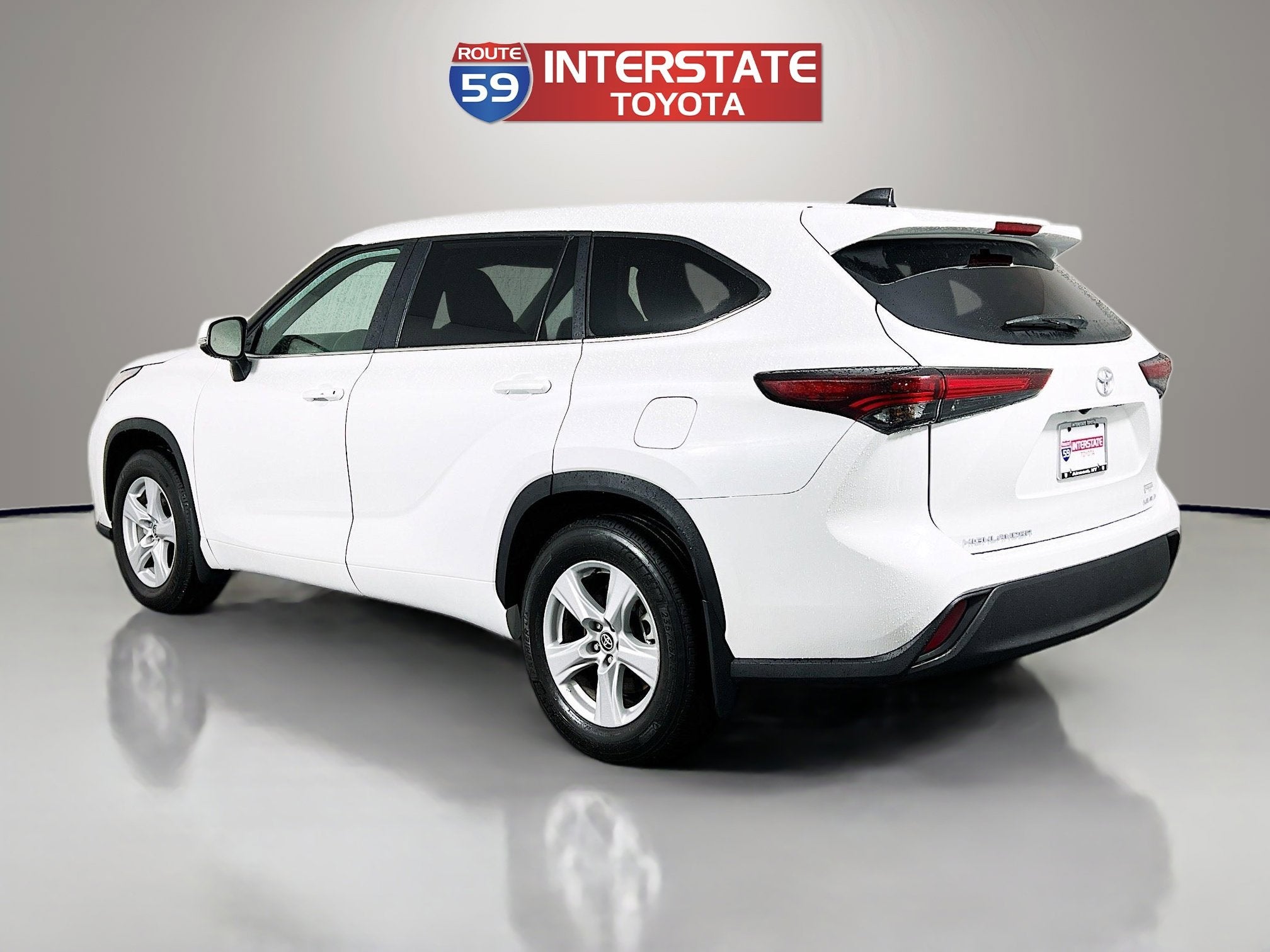 2025 Toyota Highlander Base