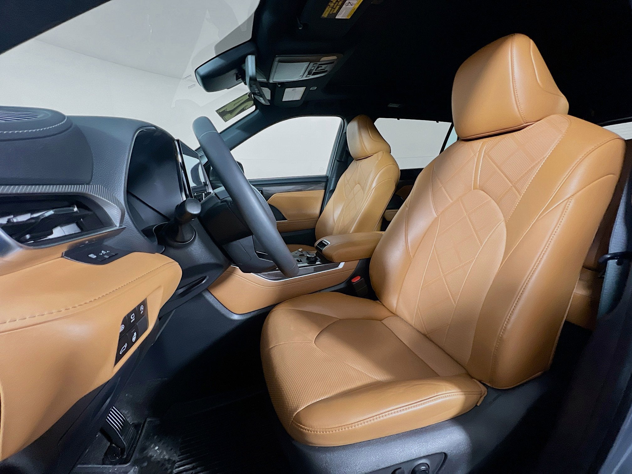 2024 Toyota Highlander Platinum