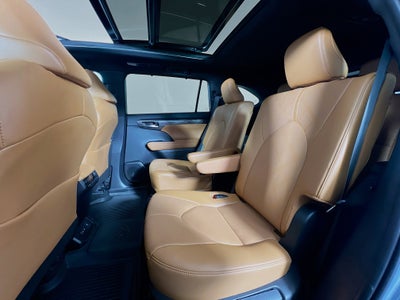 2024 Toyota Highlander Platinum