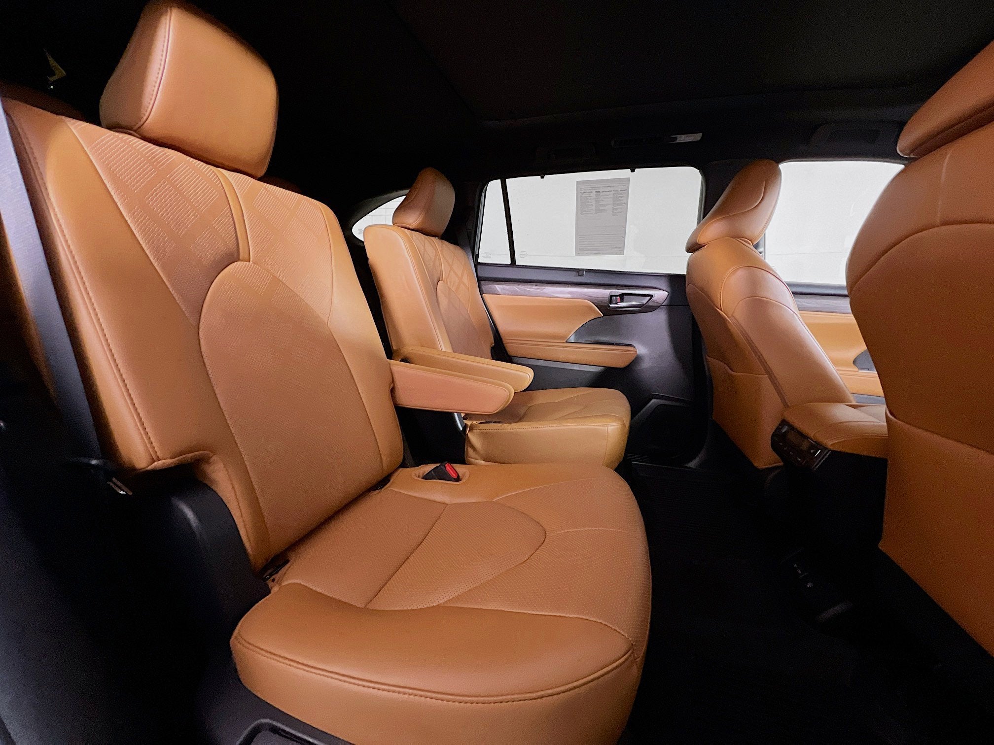 2024 Toyota Highlander Platinum