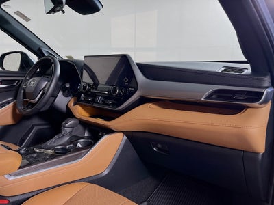 2024 Toyota Highlander Platinum