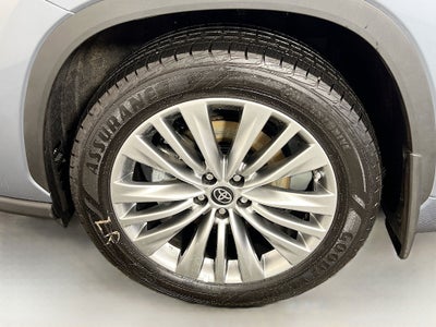 2024 Toyota Highlander Platinum