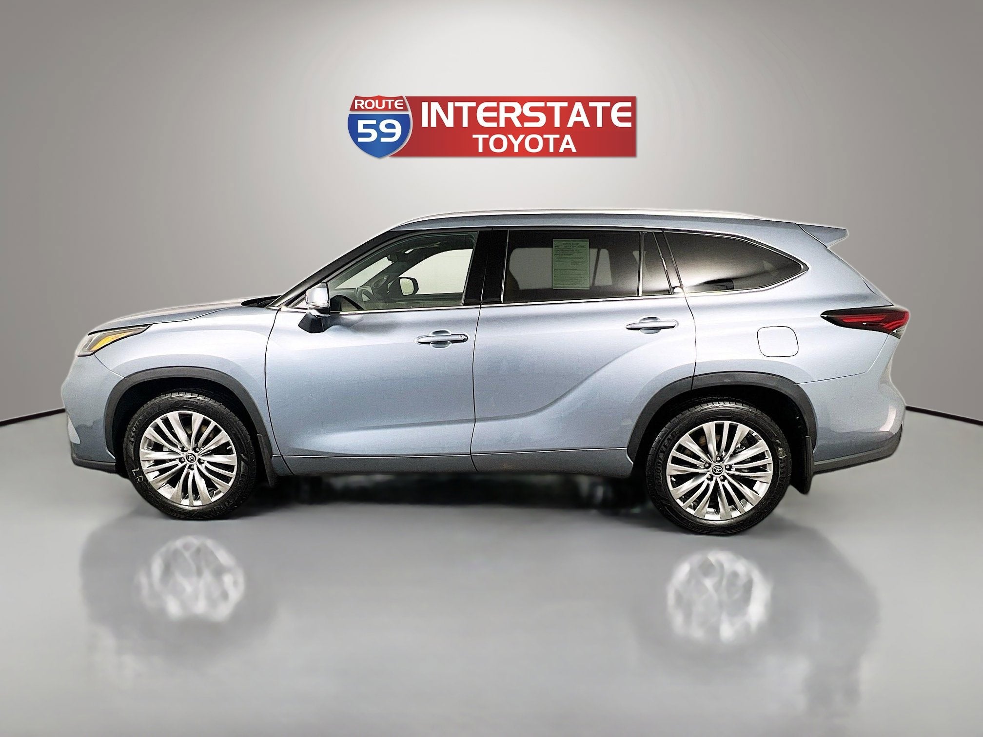 2024 Toyota Highlander Platinum