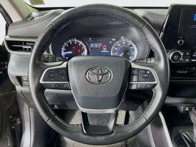 2023 Toyota Highlander Base